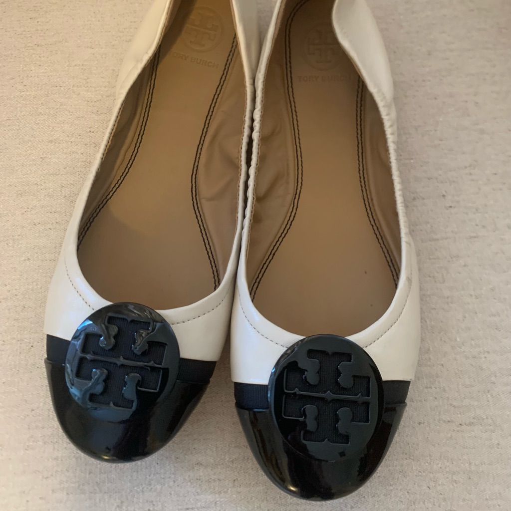 Tory Burch Black Leather Loafers With Signature Logo